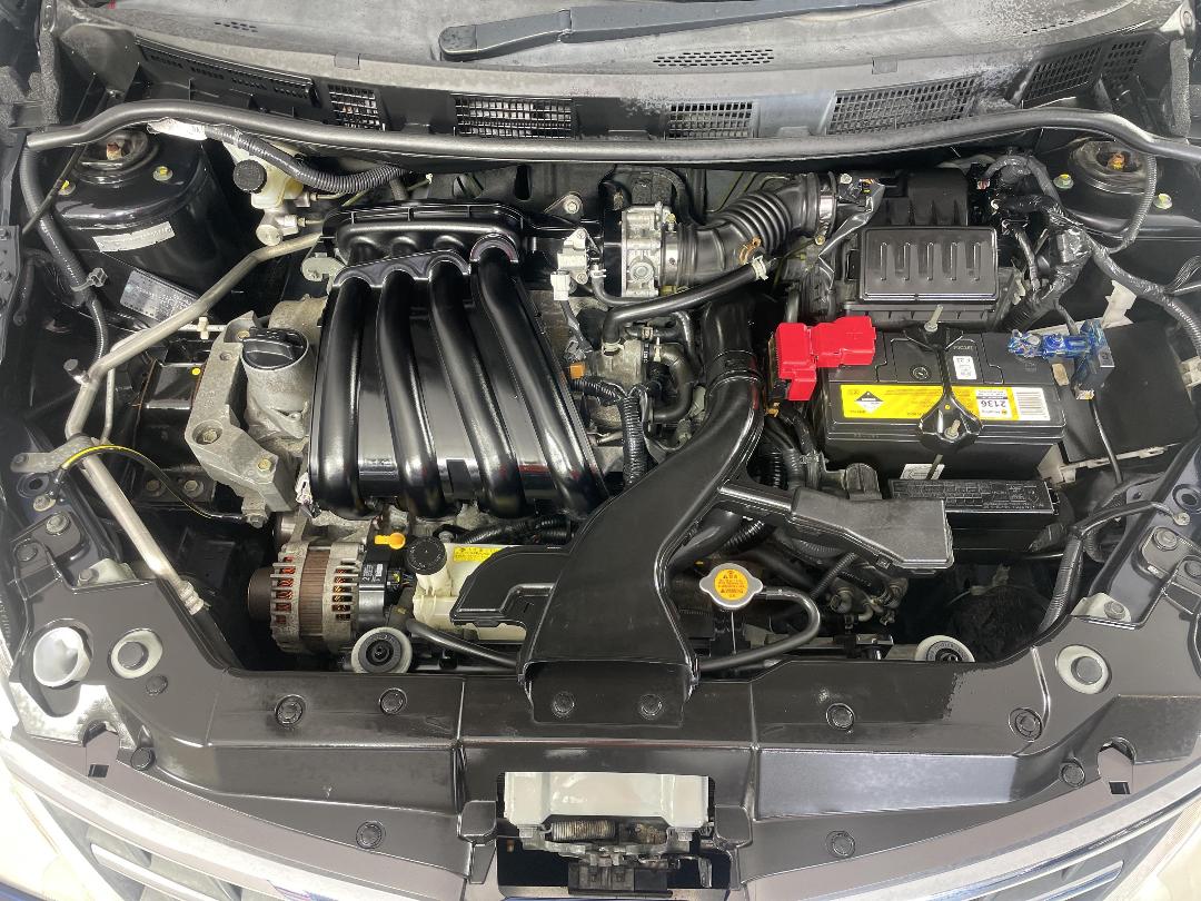 Photo '13' of Nissan Tiida Photo '13' of Nissan Tiida