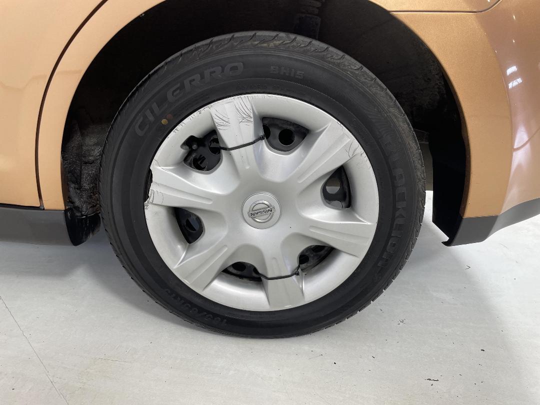 Photo '11' of Nissan Tiida