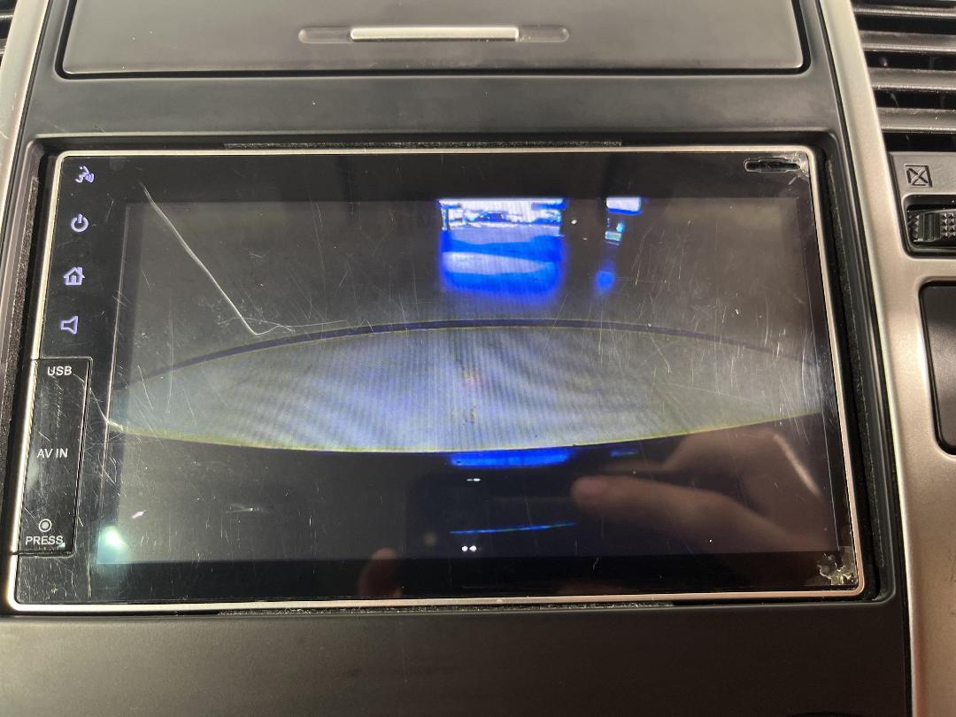 Photo '24' of Nissan Tiida