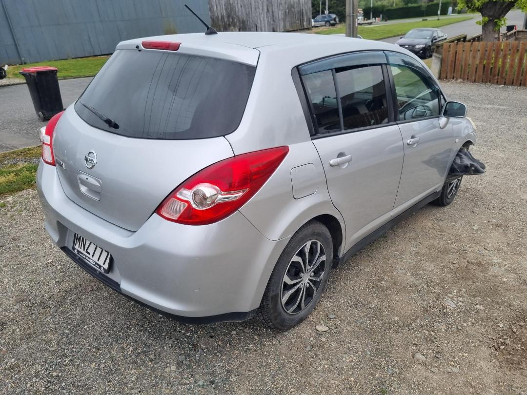 Photo '4' of Nissan Tiida Photo '4' of Nissan Tiida