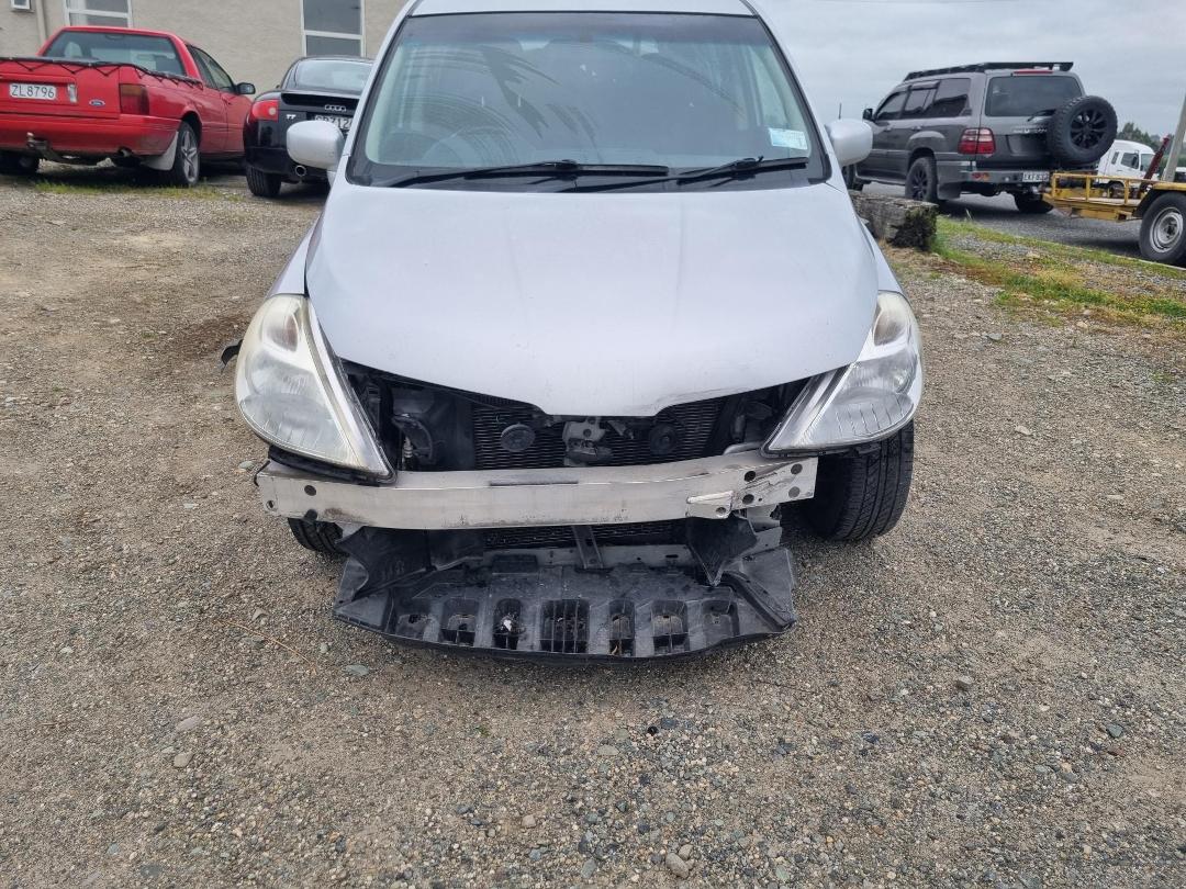 Photo '5' of Nissan Tiida Photo '5' of Nissan Tiida