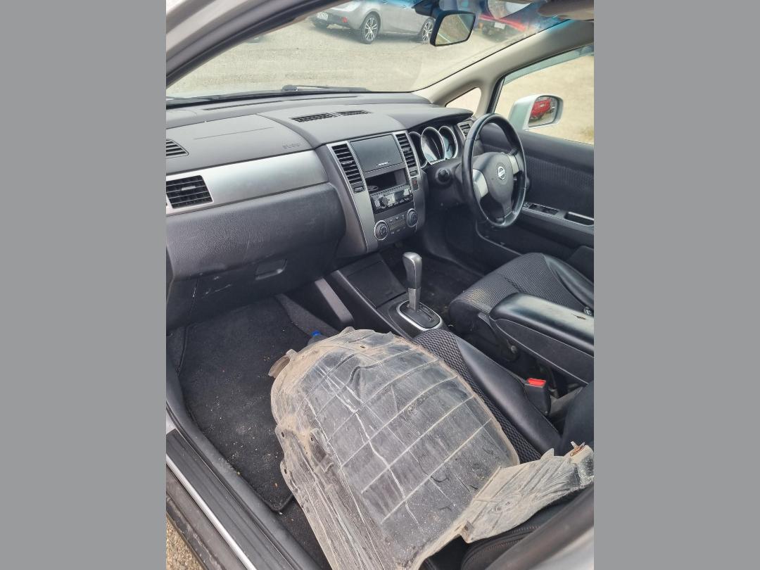 Photo '14' of Nissan Tiida Photo '14' of Nissan Tiida