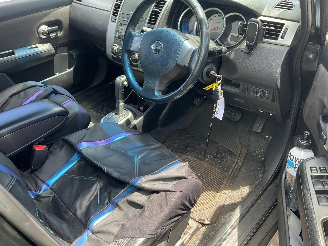 Photo '12' of Nissan Tiida Photo '12' of Nissan Tiida