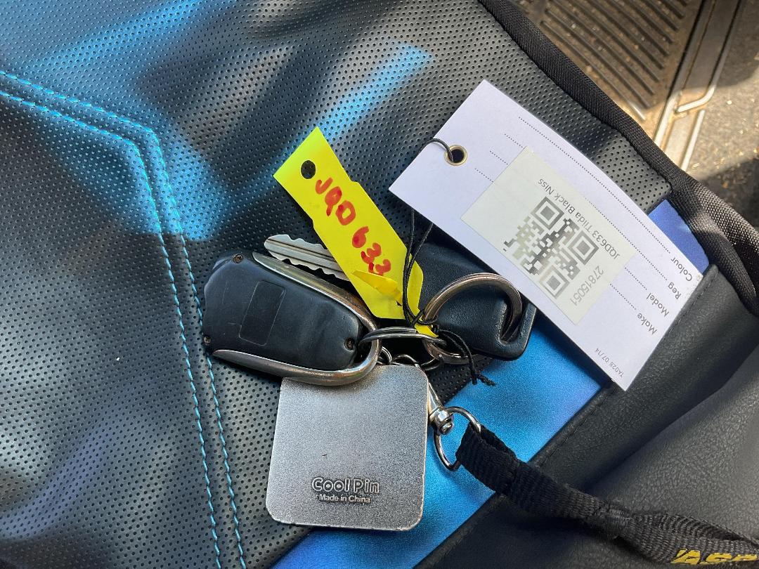 Photo '14' of Nissan Tiida Photo '14' of Nissan Tiida