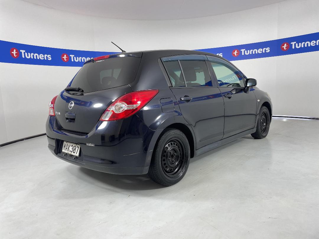 Photo '7' of Nissan Tiida