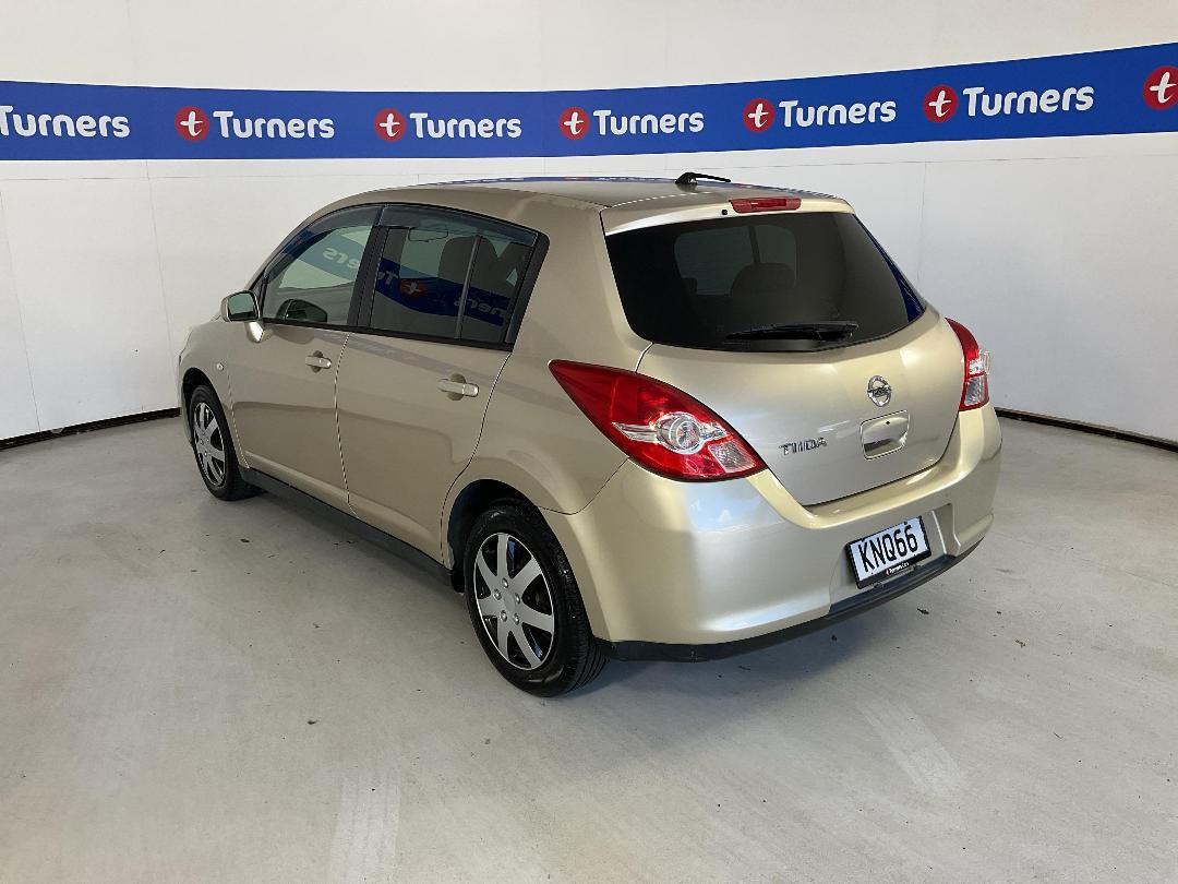 Photo '5' of Nissan Tiida