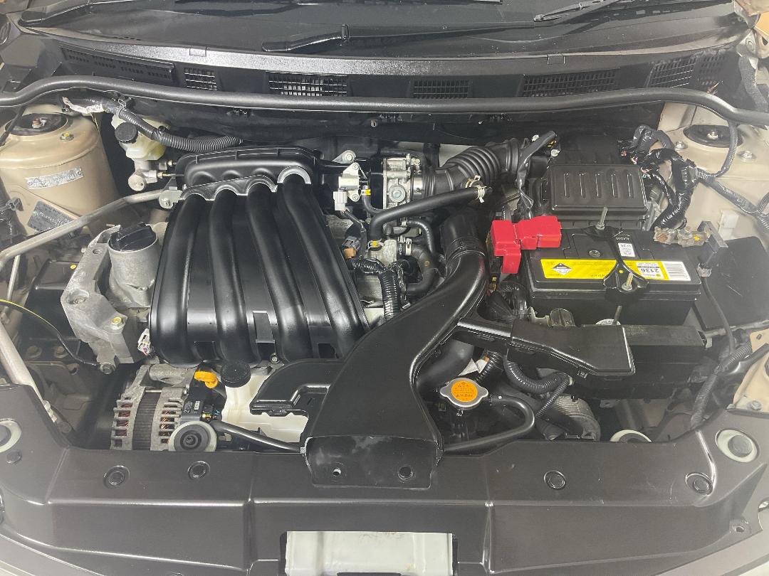 Photo '13' of Nissan Tiida Photo '13' of Nissan Tiida