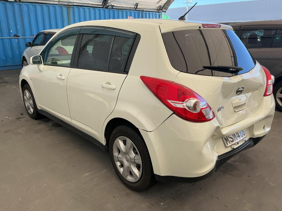 Photo '4' of Nissan Tiida