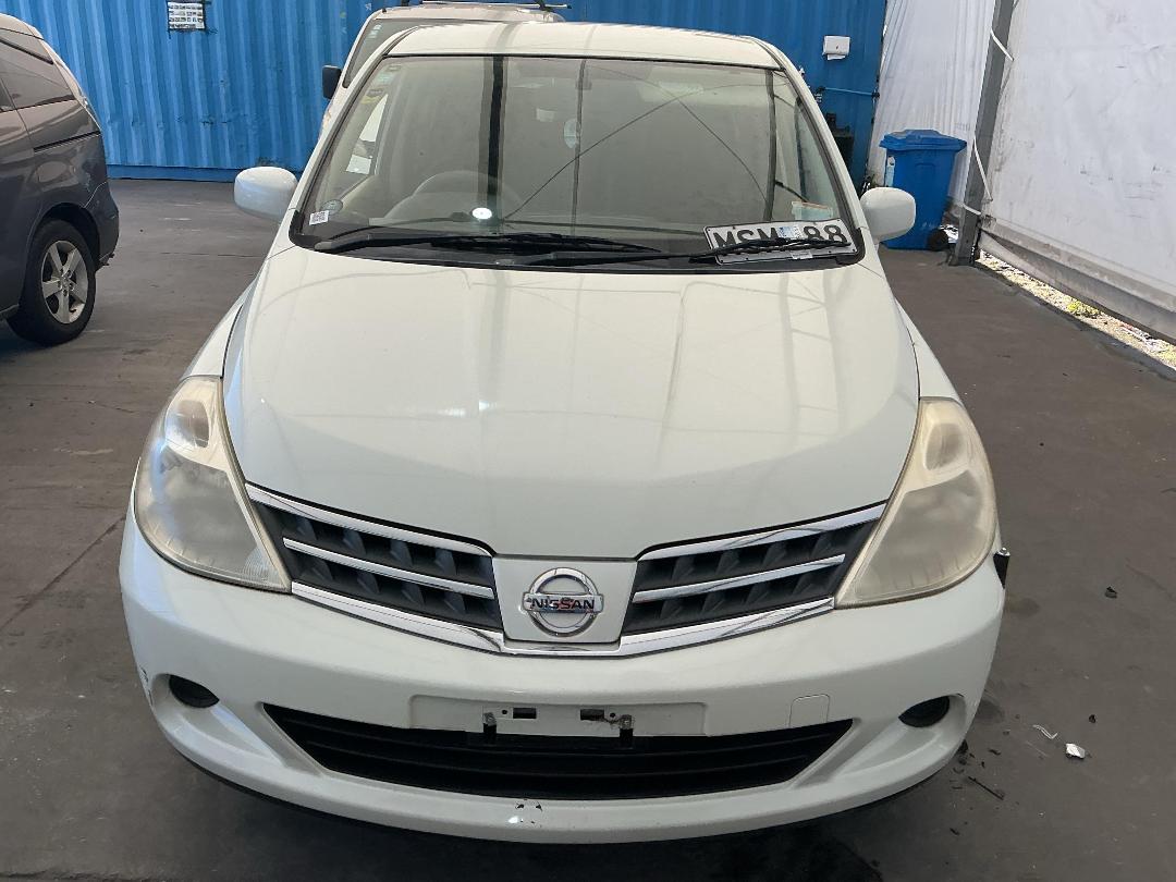 Photo '2' of Nissan Tiida