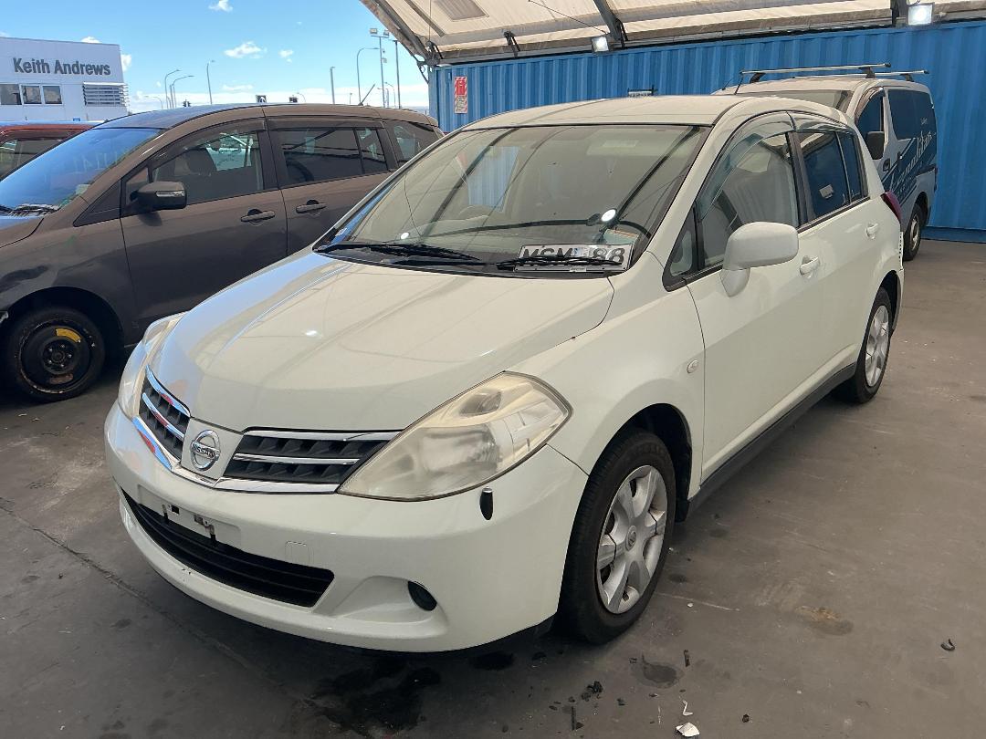 Photo '3' of Nissan Tiida