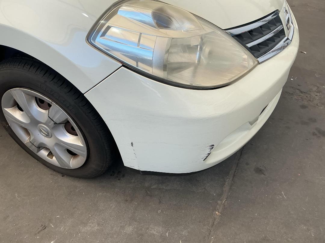 Photo '18' of Nissan Tiida