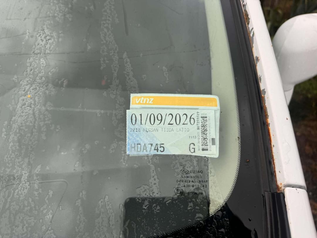 Photo '6' of Nissan Tiida Latio