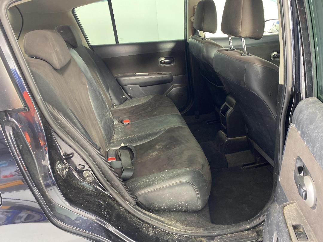 Photo '20' of Nissan Tiida