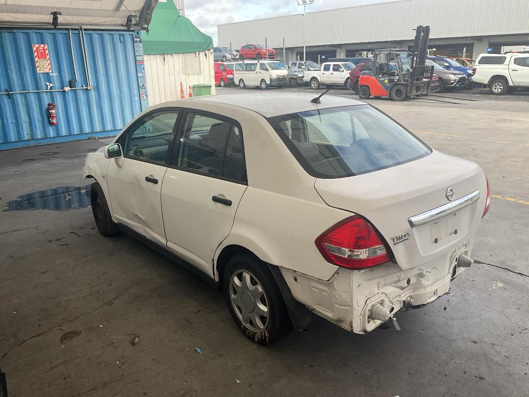 Photo '10' of Nissan Tiida Latio