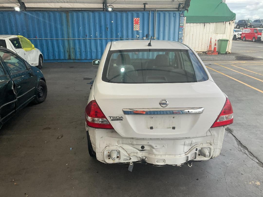 Photo '13' of Nissan Tiida Latio