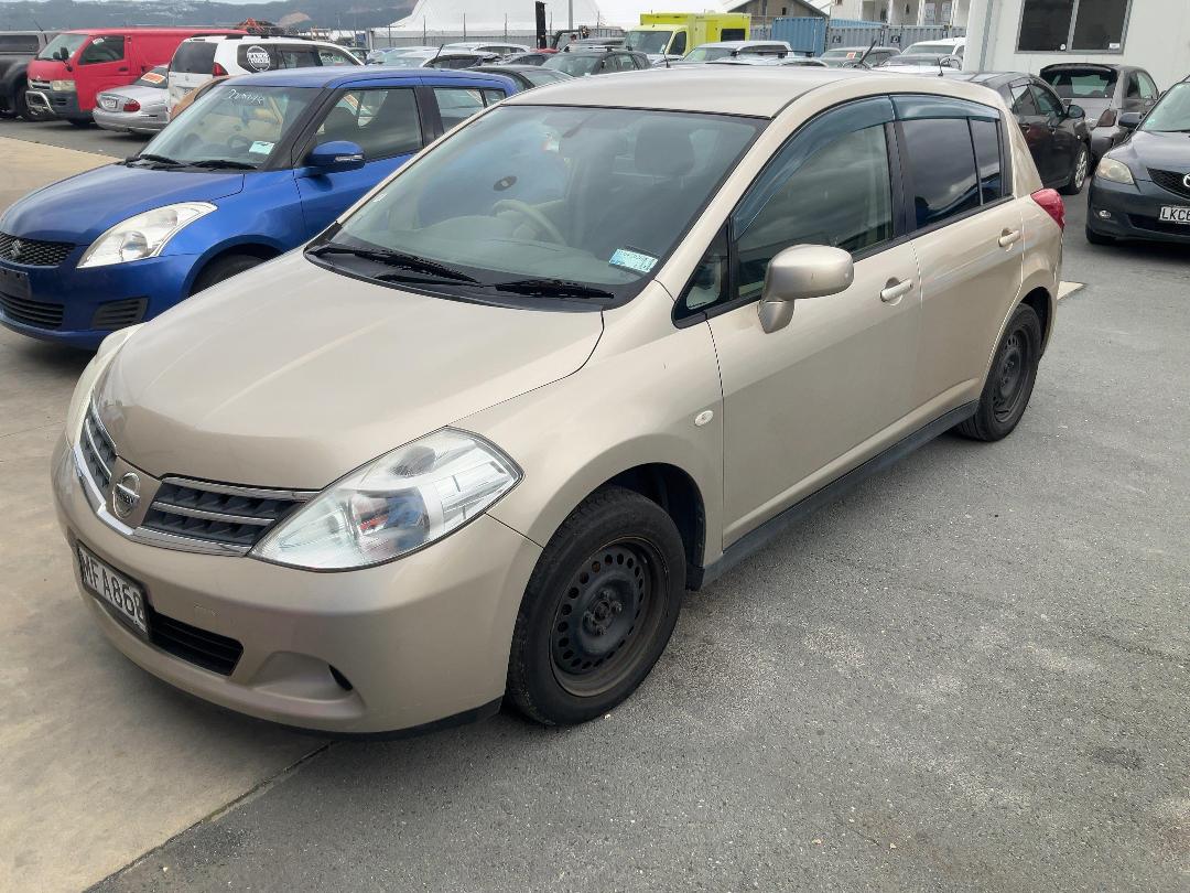 Photo '3' of Nissan Tiida