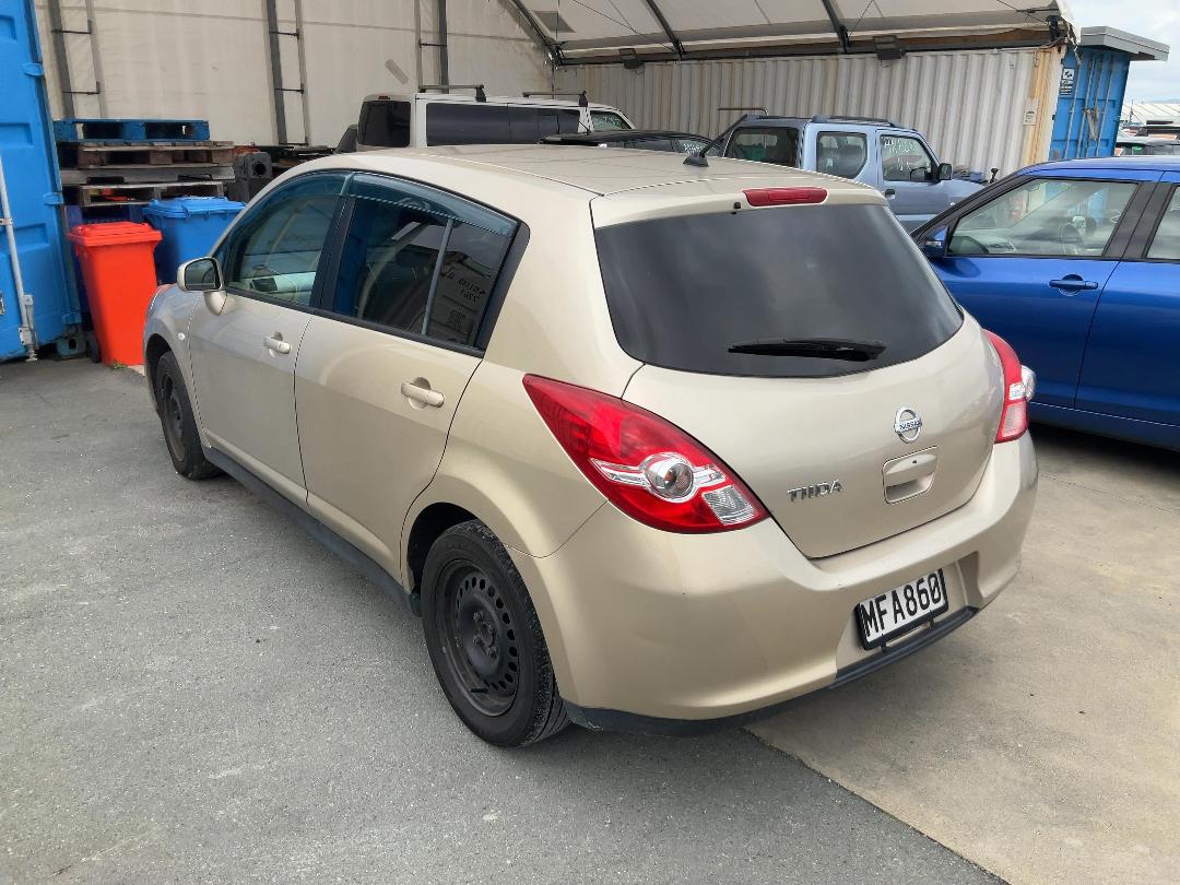 Photo '4' of Nissan Tiida