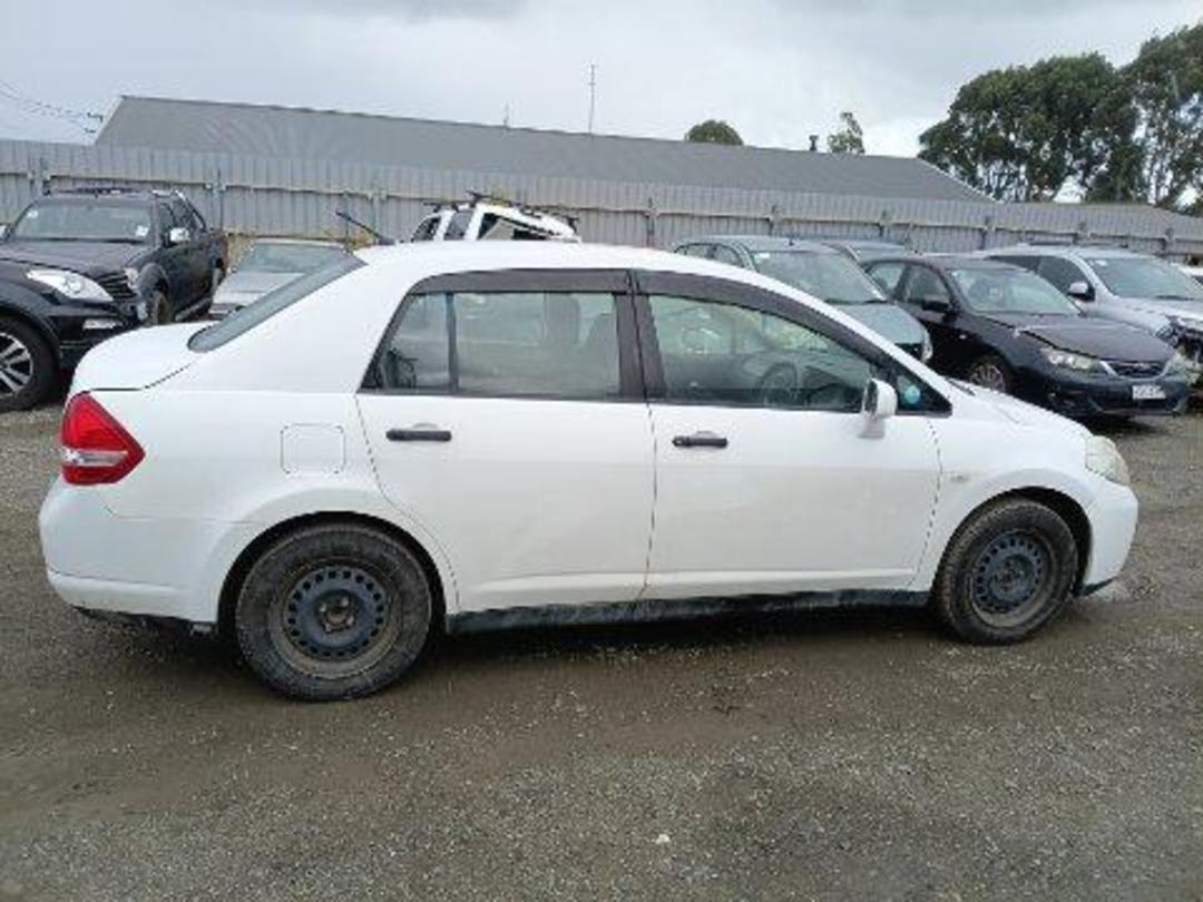 Photo '12' of Nissan Tiida Latio