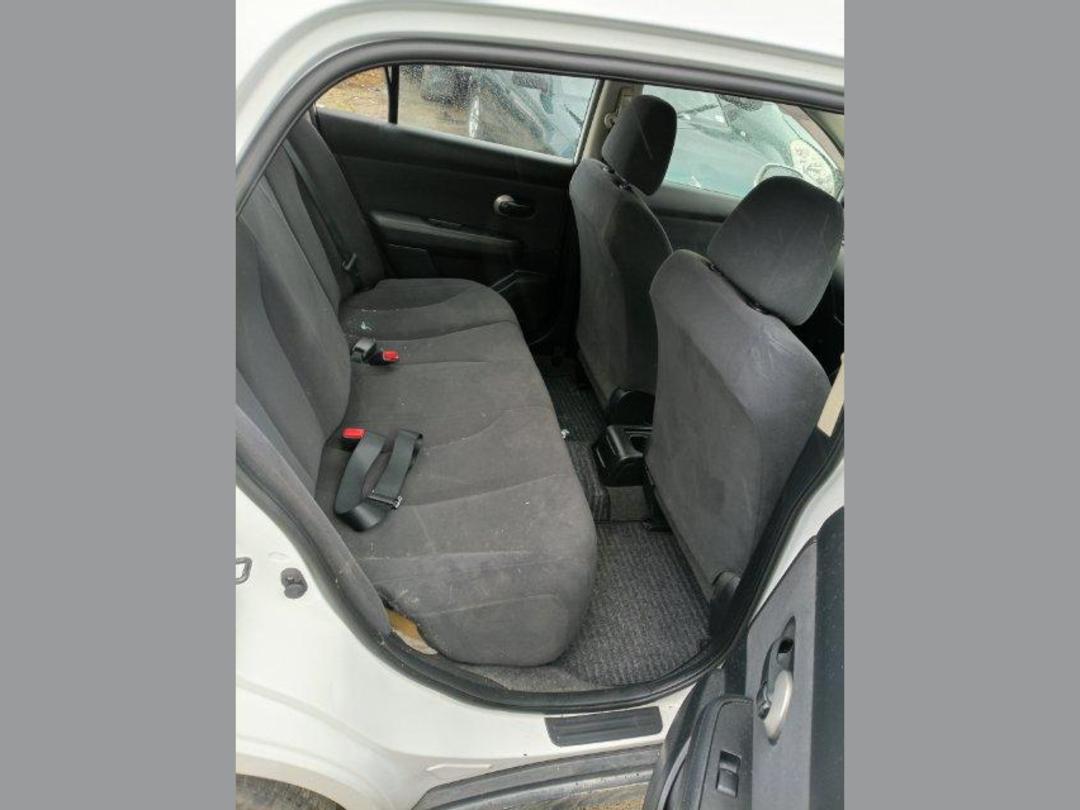 Photo '13' of Nissan Tiida Latio