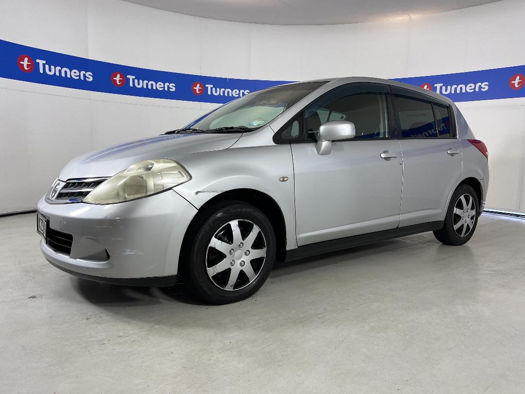 Photo '4' of Nissan Tiida