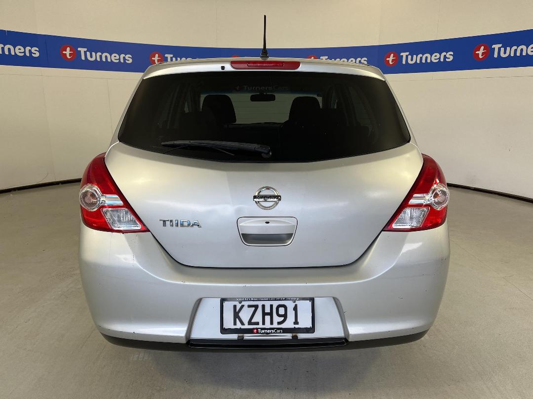 Photo '6' of Nissan Tiida