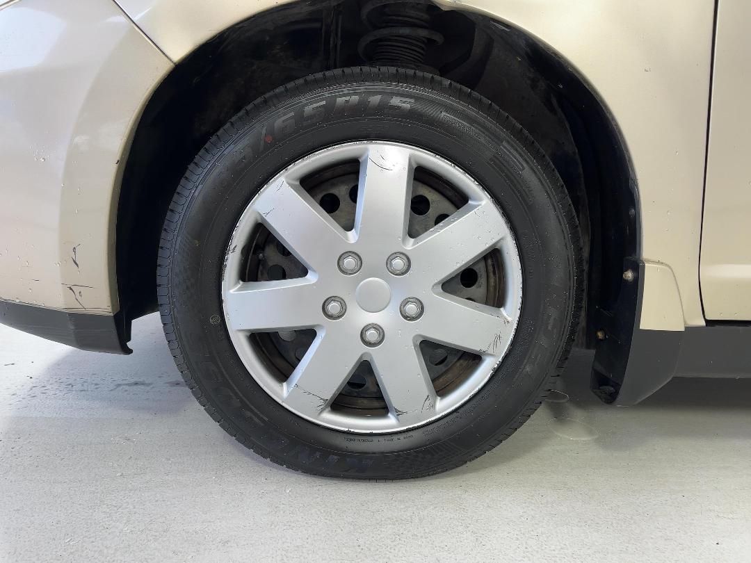 Photo '10' of Nissan Tiida Photo '10' of Nissan Tiida