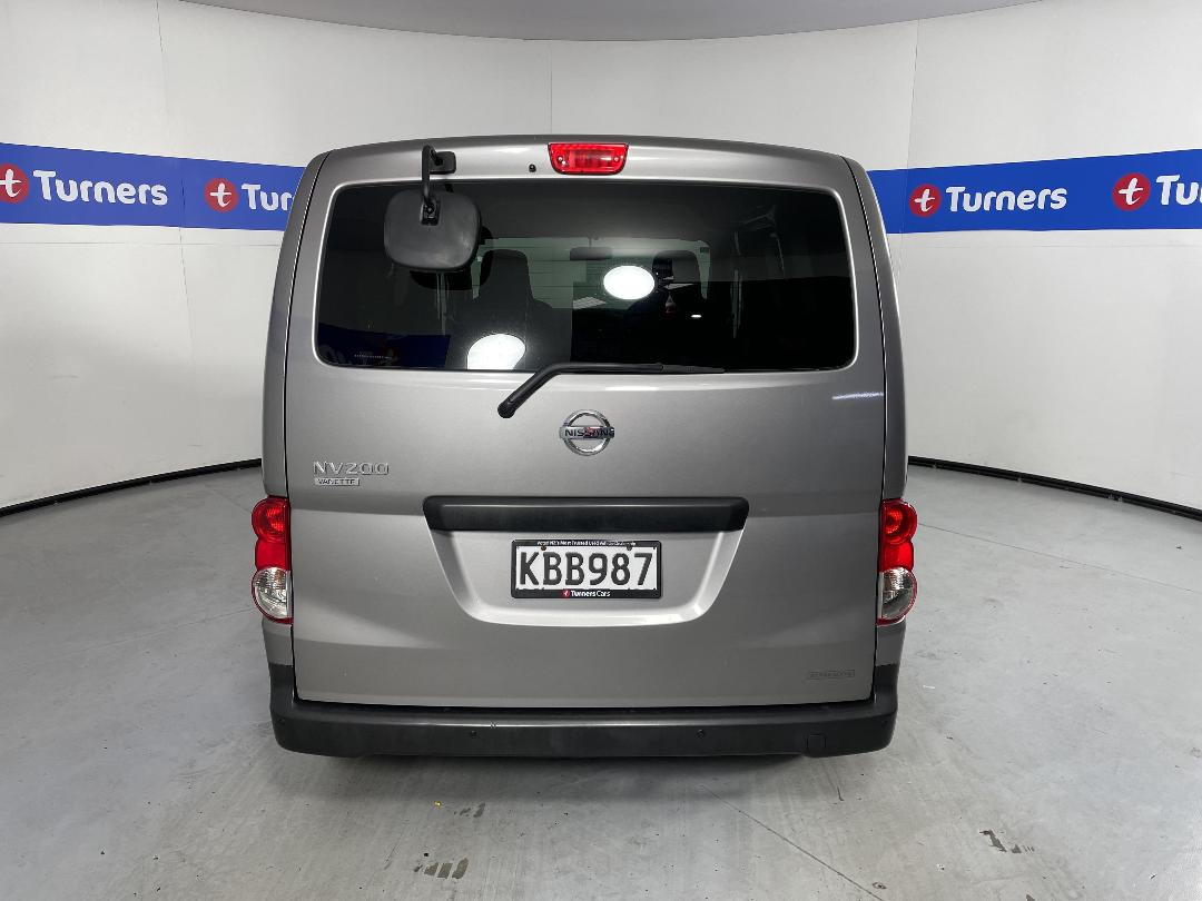 Photo '6' of Nissan Vanette