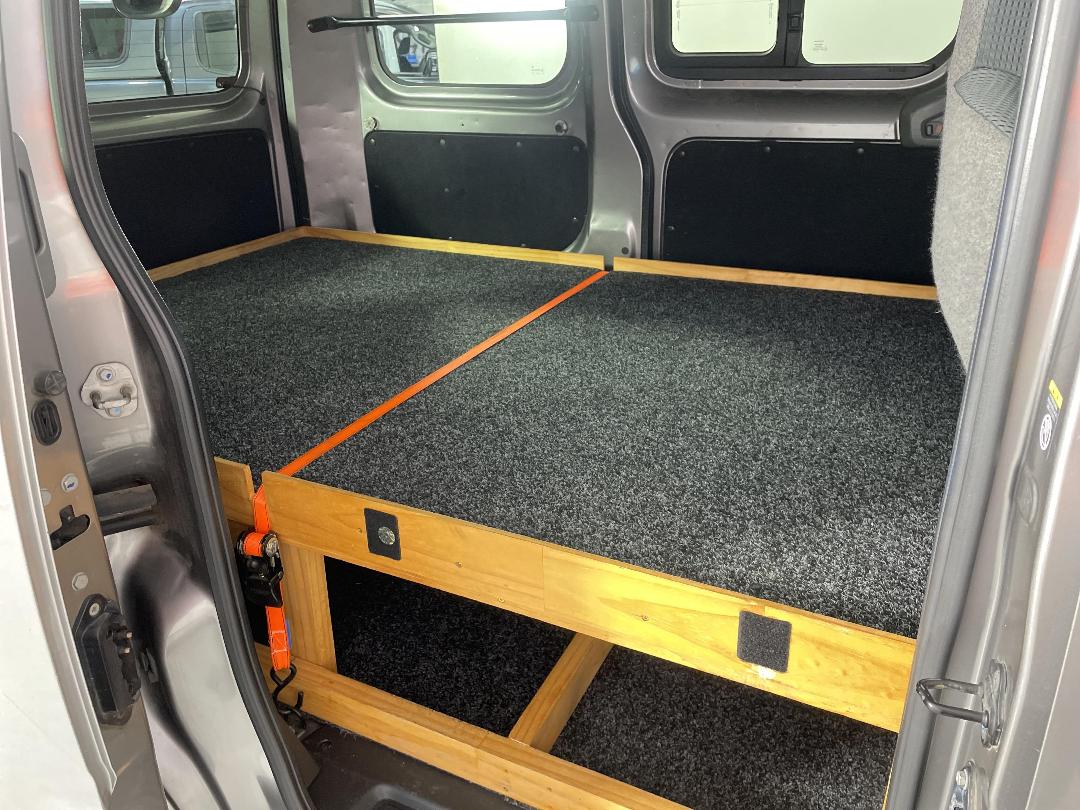 Photo '19' of Nissan Vanette