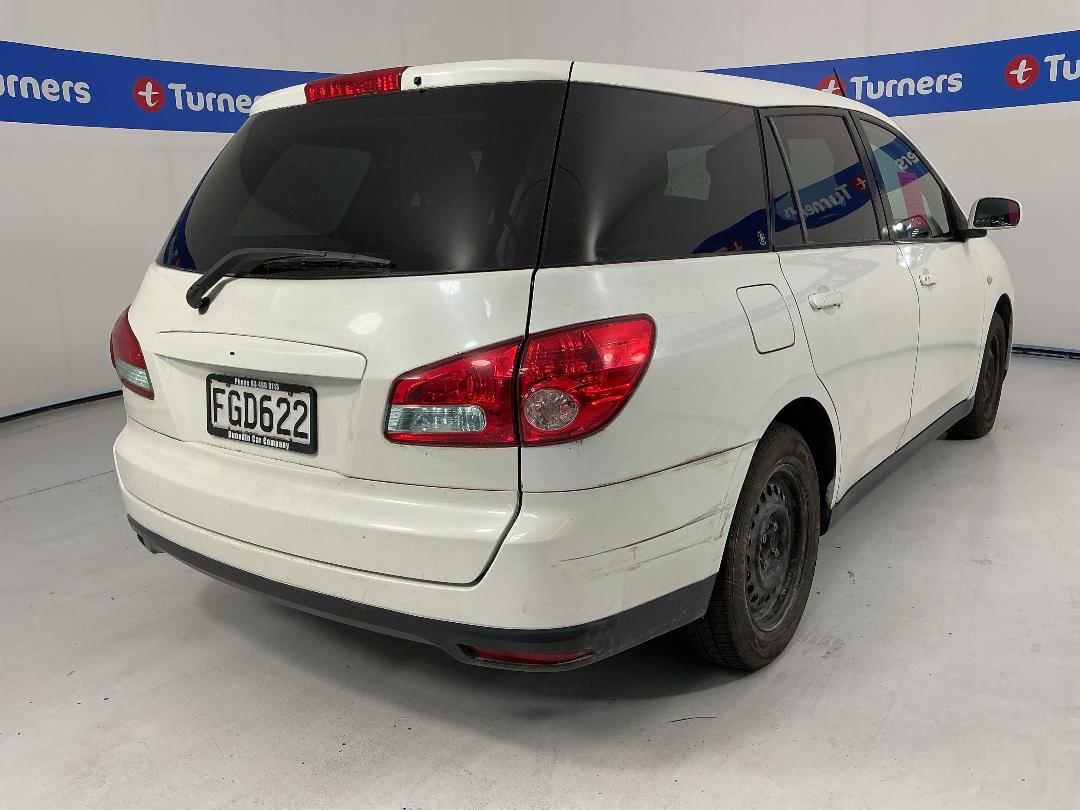 Photo '7' of Nissan Wingroad