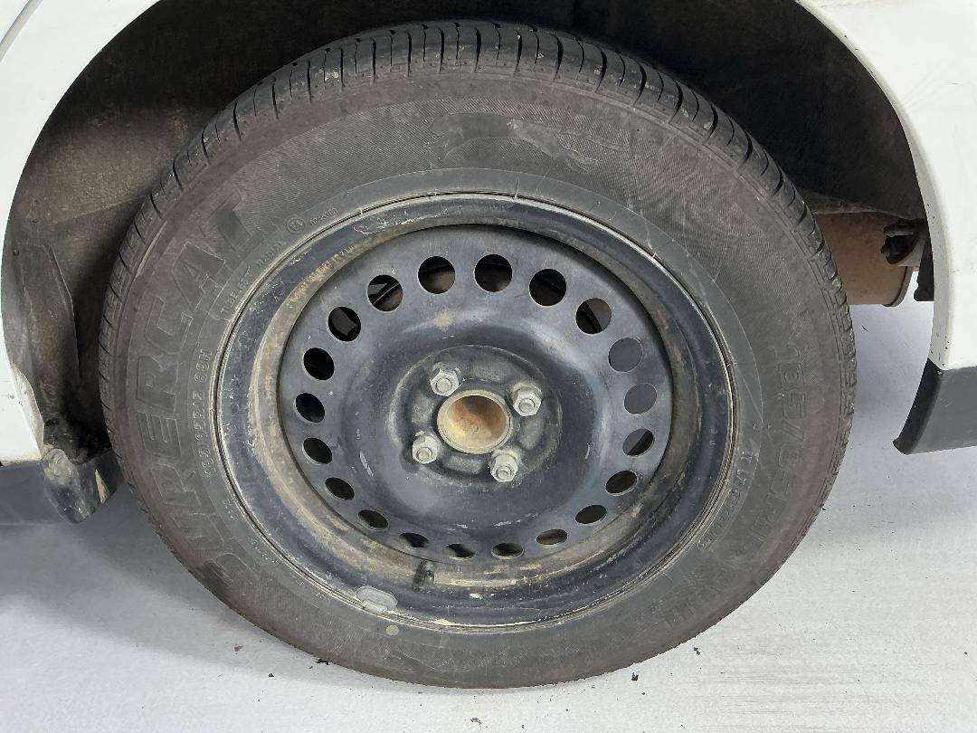 Photo '11' of Nissan Wingroad