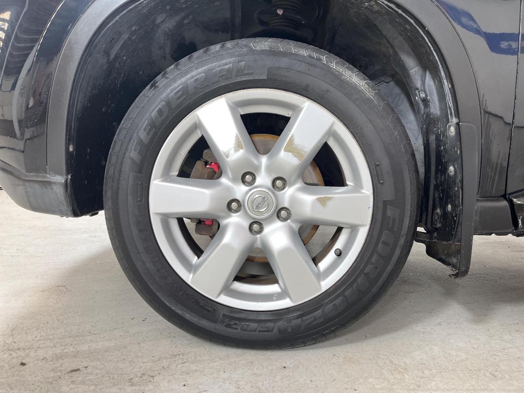 Photo '10' of Nissan X-Trail