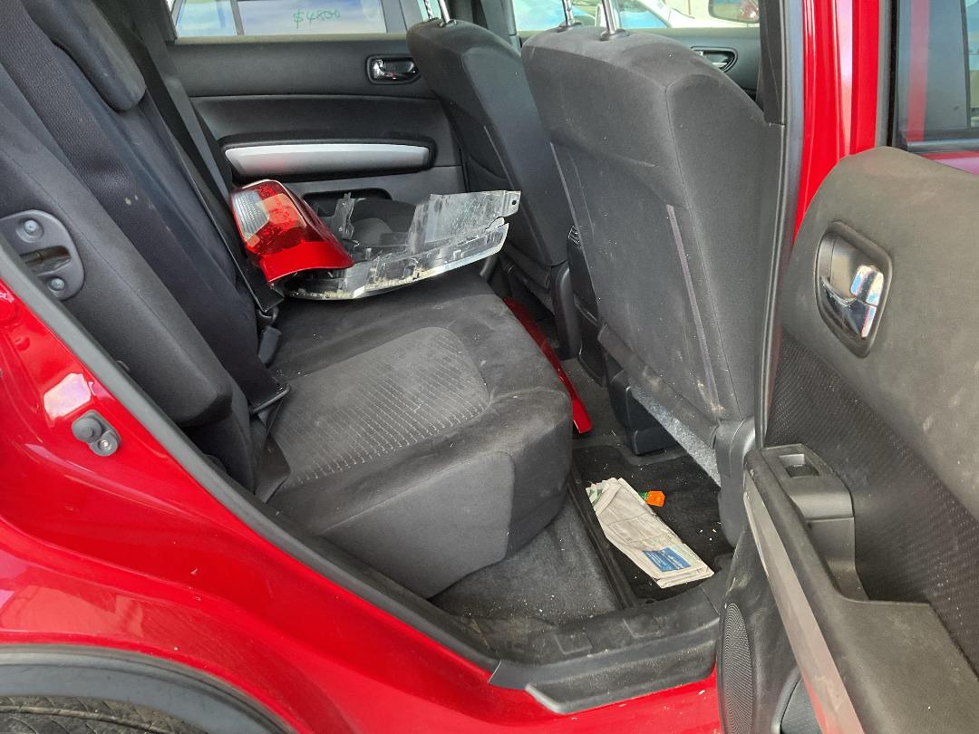 Photo '28' of Nissan X-Trail Photo '28' of Nissan X-Trail