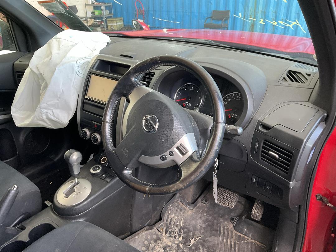 Photo '30' of Nissan X-Trail Photo '30' of Nissan X-Trail