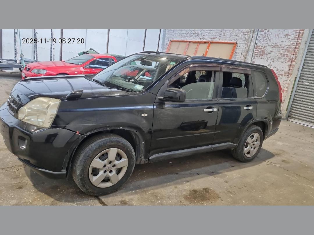 Photo '2' of Nissan X-Trail Photo '2' of Nissan X-Trail