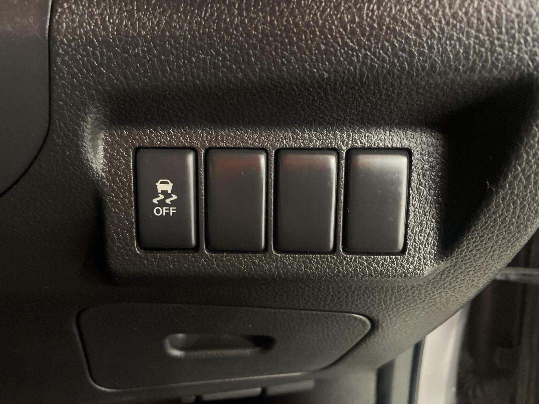 Photo '24' of Nissan X-Trail Photo '24' of Nissan X-Trail