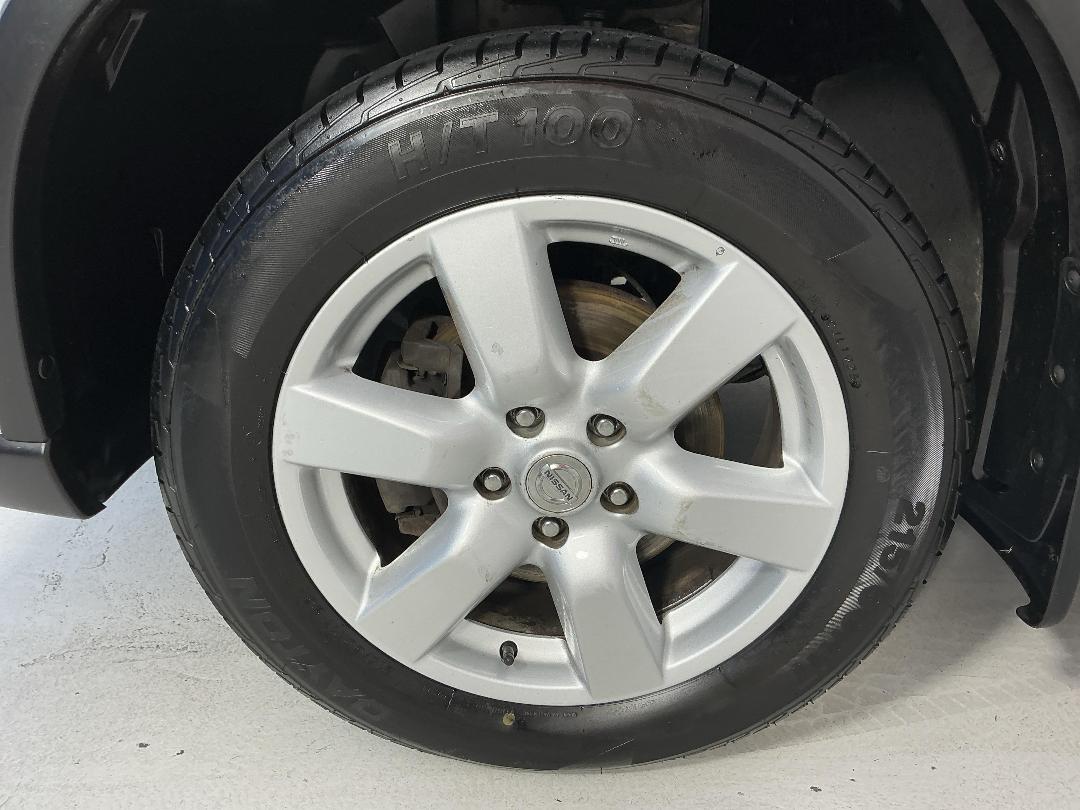 Photo '10' of Nissan X-Trail