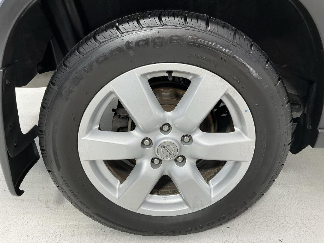 Photo '12' of Nissan X-Trail