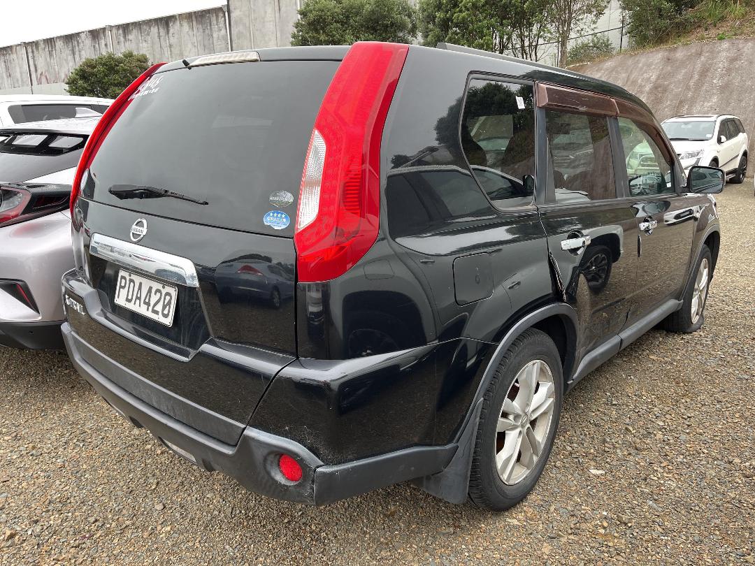 Photo '3' of Nissan X-Trail