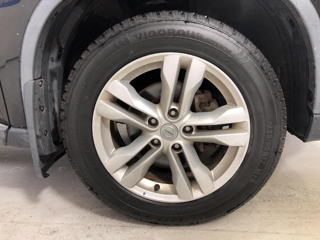 Photo '9' of Nissan X-Trail