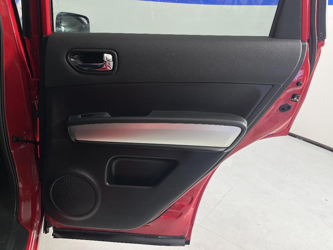 Photo '19' of Nissan X-Trail Photo '19' of Nissan X-Trail