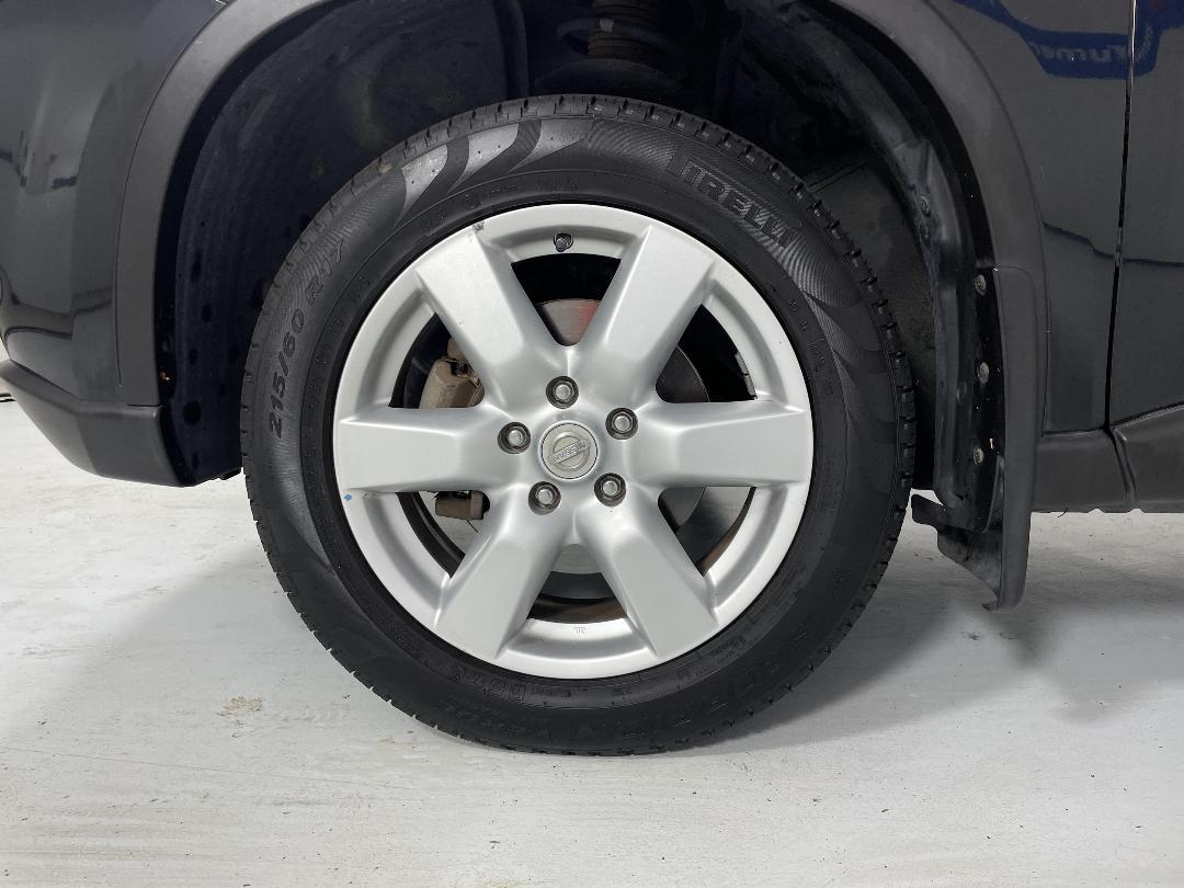 Photo '10' of Nissan X-Trail