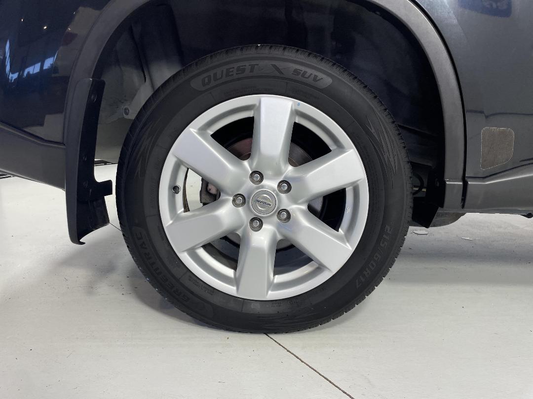 Photo '12' of Nissan X-Trail