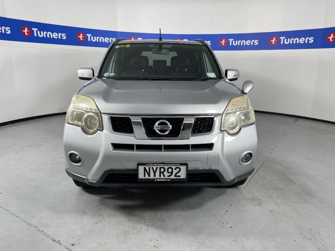 Photo '2' of Nissan X-Trail