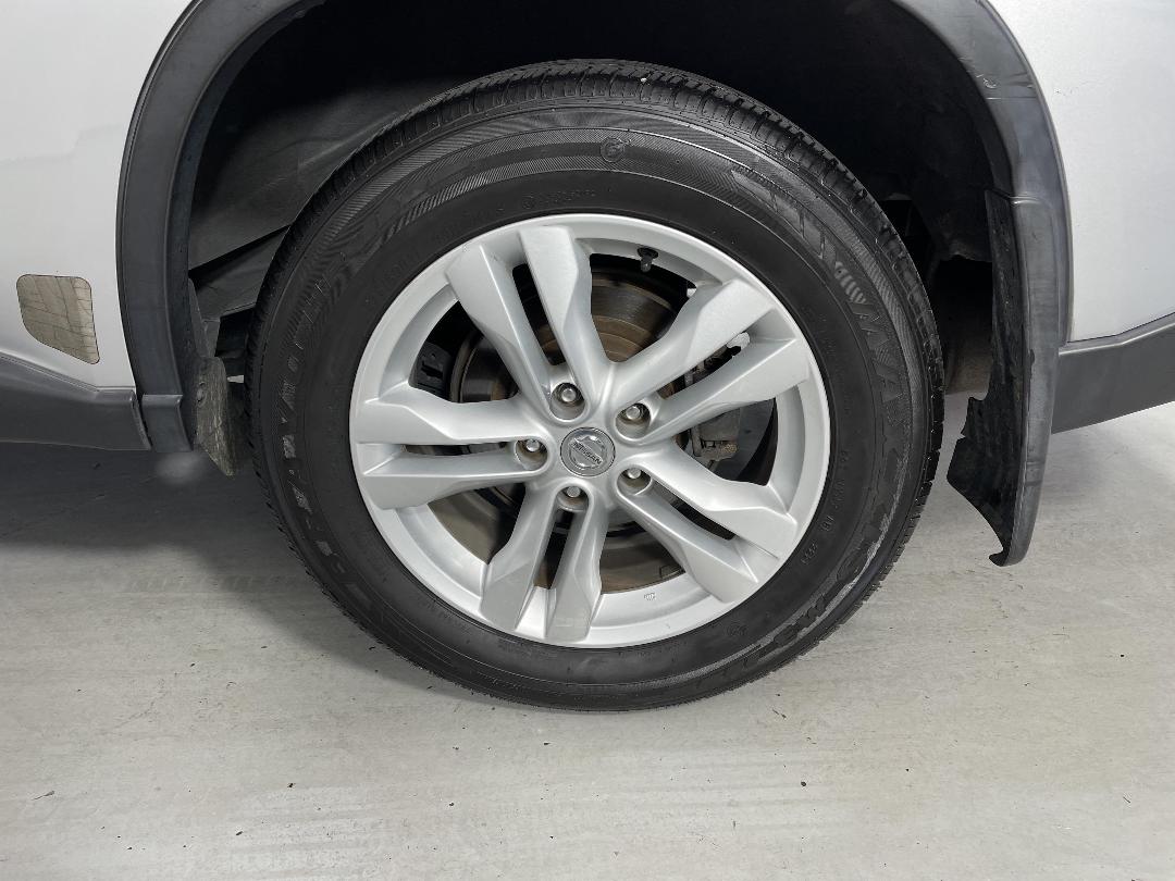 Photo '11' of Nissan X-Trail