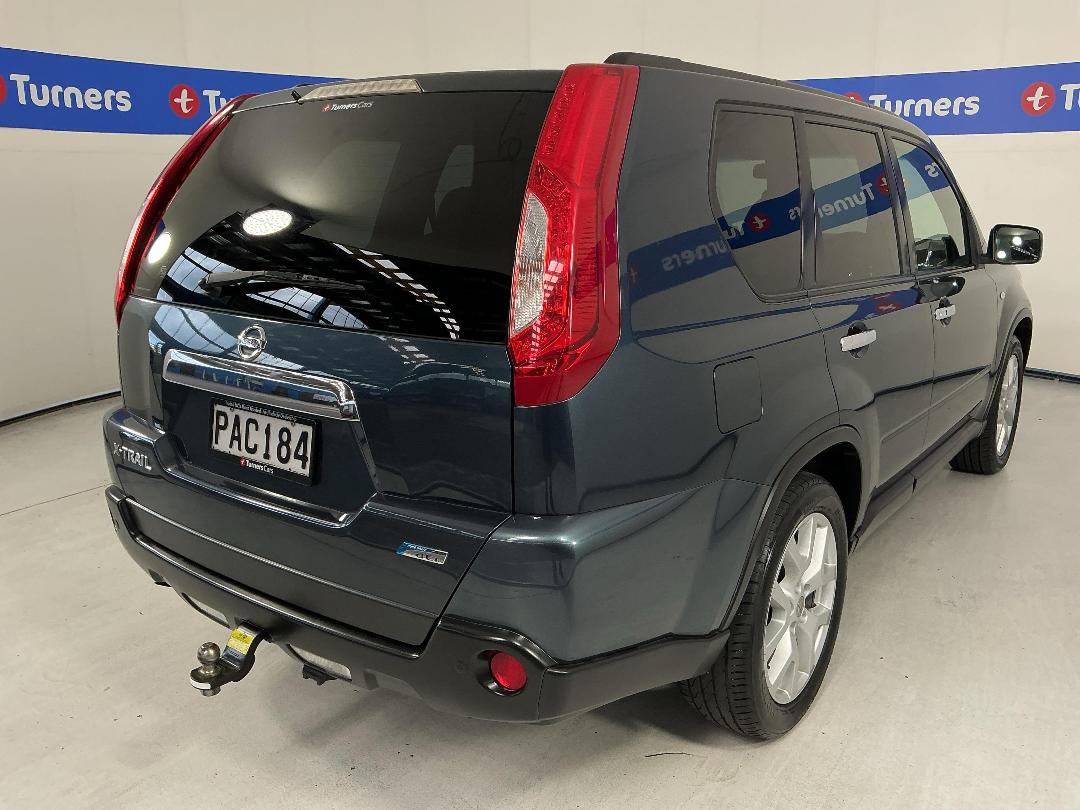 Photo '7' of Nissan X-Trail