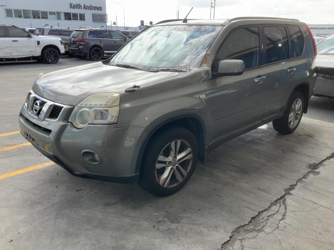 Photo '8' of Nissan X-Trail