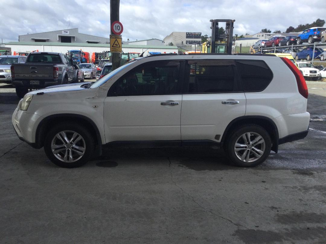 Photo '3' of Nissan X-Trail