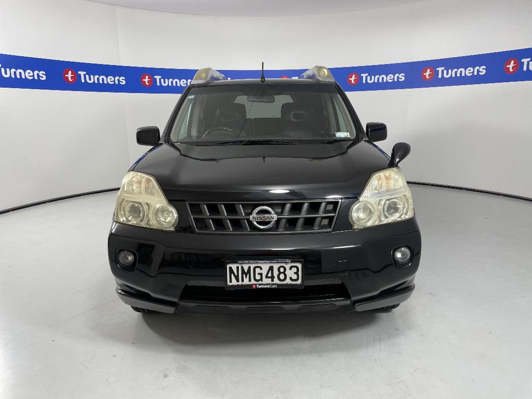 Photo '2' of Nissan X-Trail