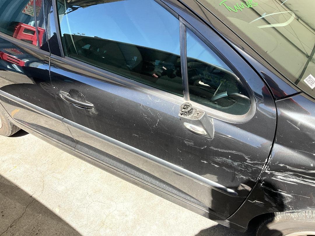 Photo '3' of Peugeot 207 XT