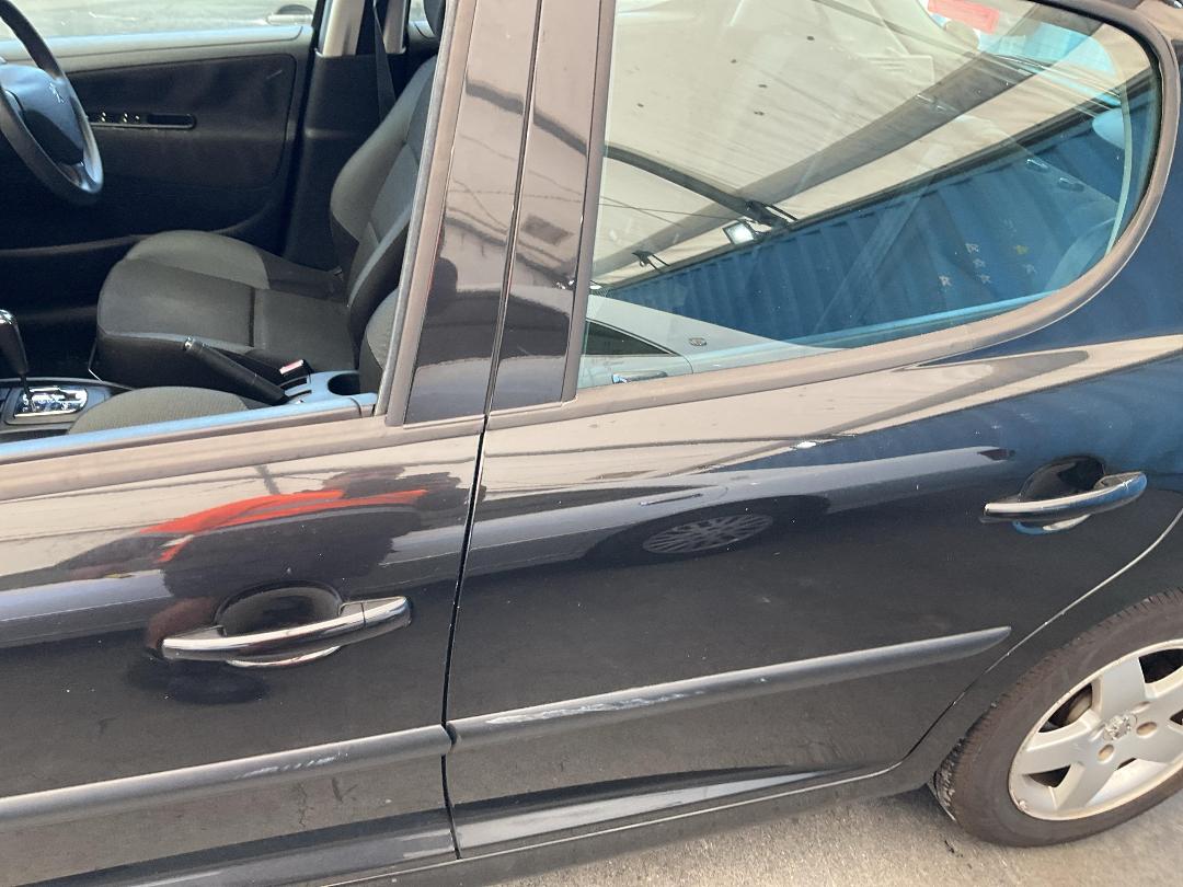 Photo '10' of Peugeot 207 XT